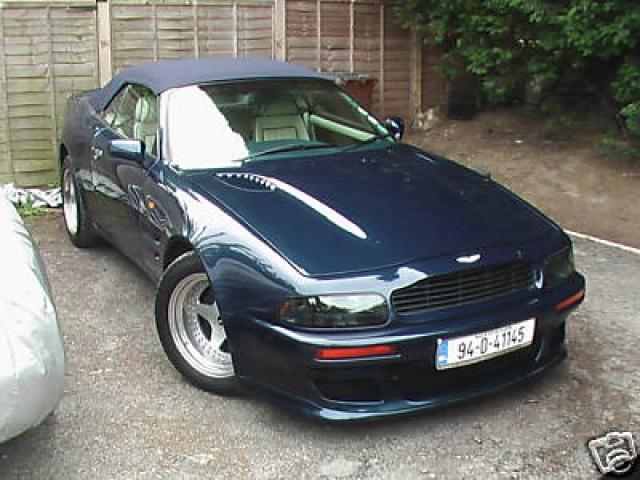 Aston Martin Virage Volante